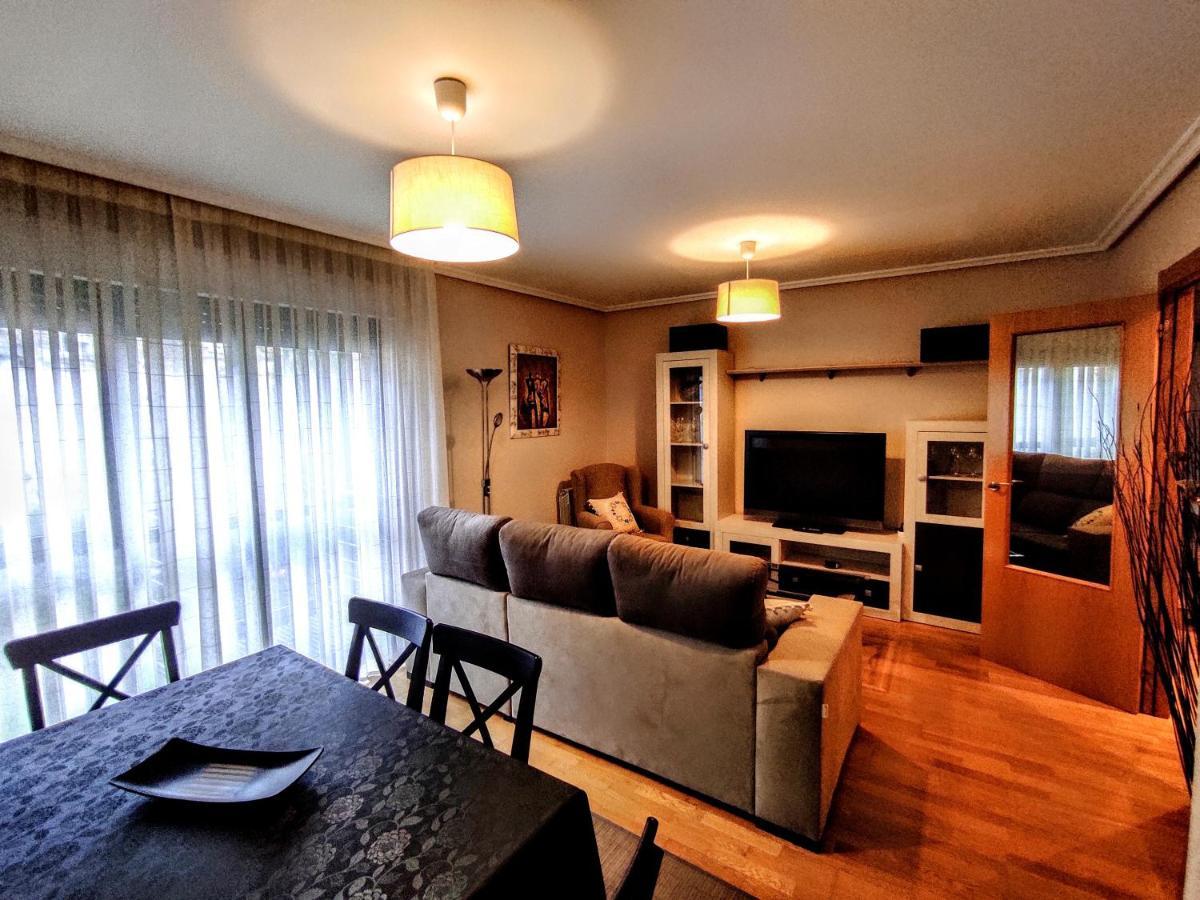 Real 10 Apartment Сория Екстериор снимка