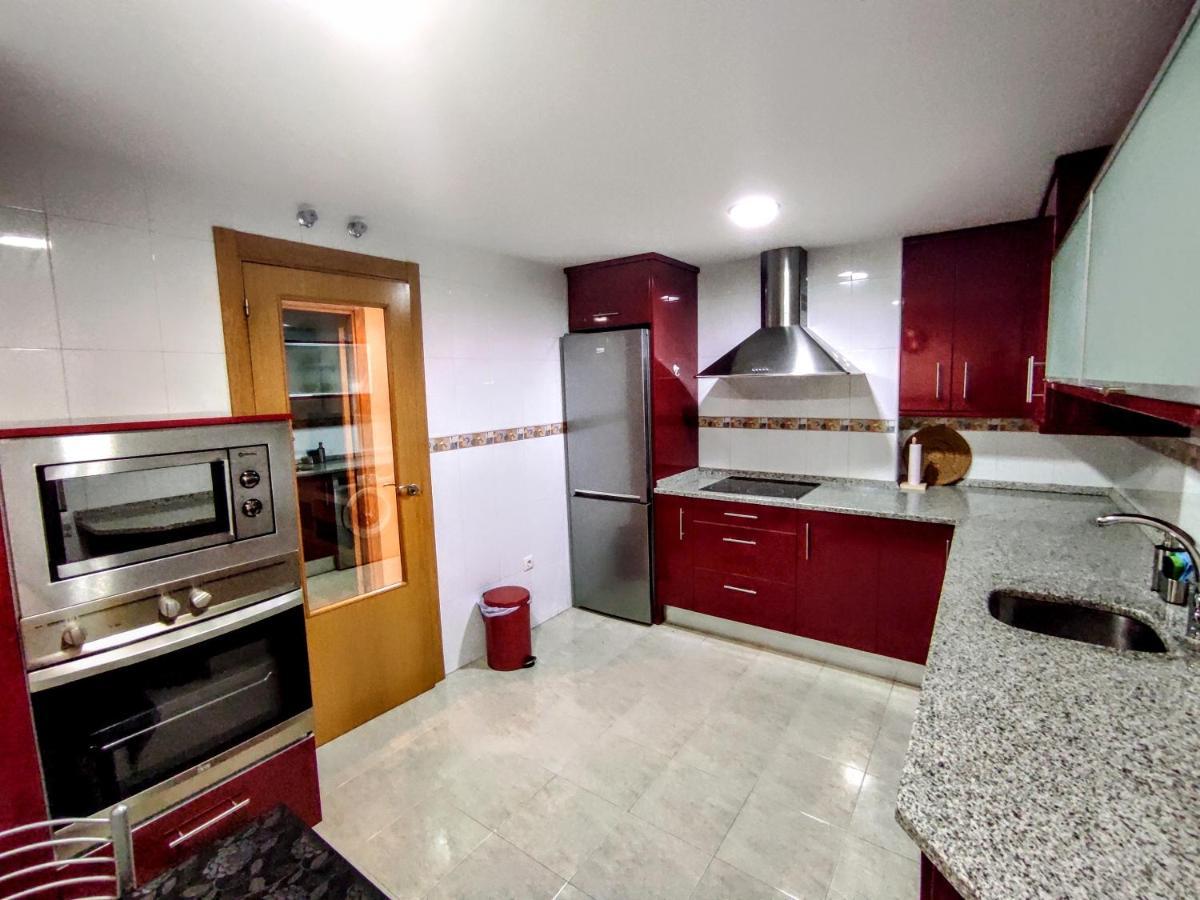 Real 10 Apartment Сория Екстериор снимка